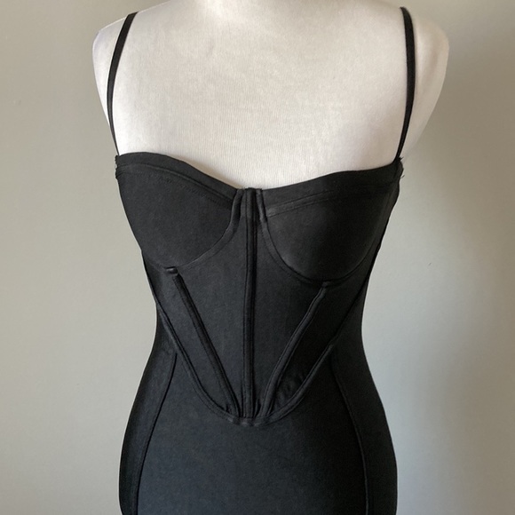 5 ⭐️ Black Corset Dress Just in @The King Kouture Boutique Midi Length Small - Picture 7 of 9